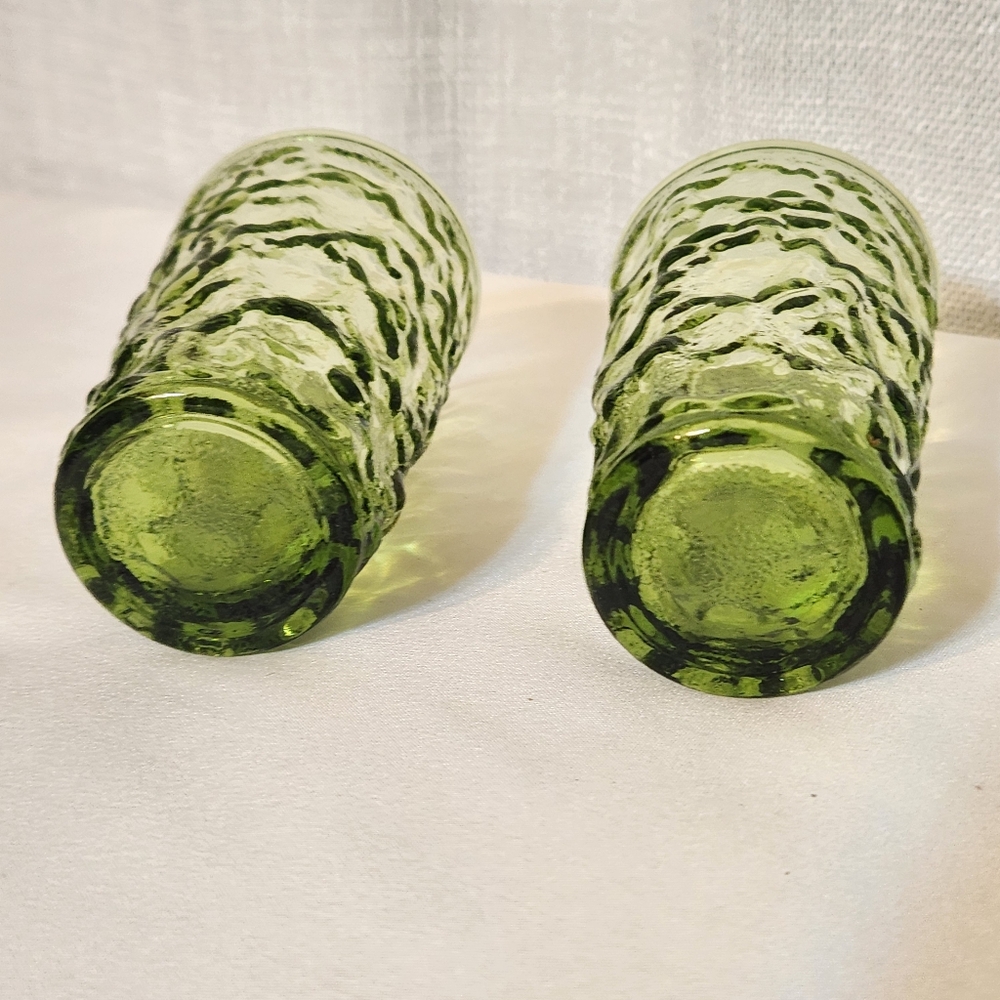 Vintage MCM Avocado Green GLASSES 4 inch Juice Glasses Lot of 2 - Picture 3 of 6